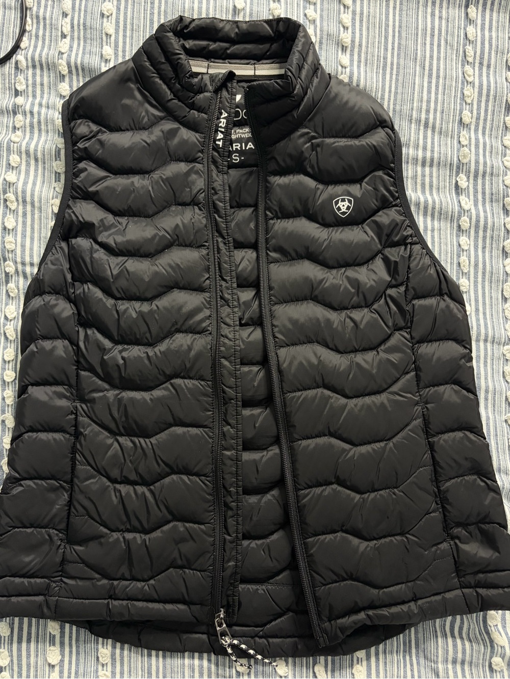 Ariat Women's Black Quilted Down-Style Vest